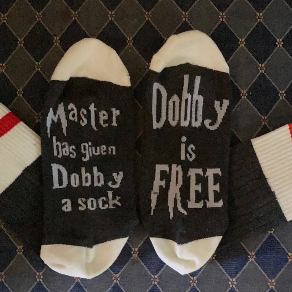 Harry Potter Dobby is Free socks